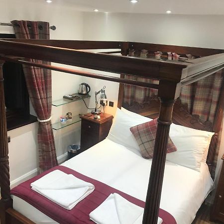 Cheddleton Hot Tub Hide Away Near Alton Towers Staffordshire酒店 外观 照片