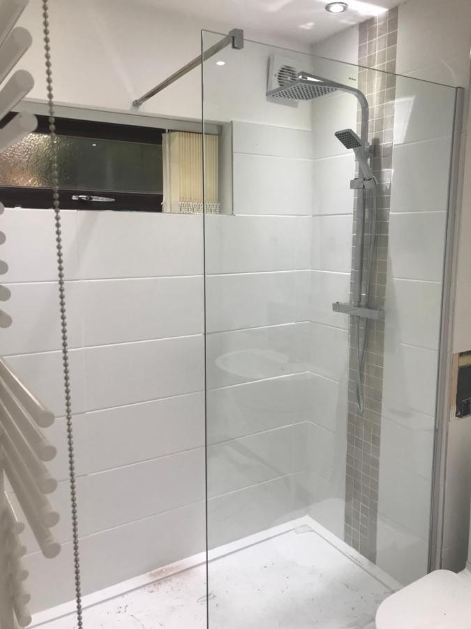 Cheddleton Hot Tub Hide Away Near Alton Towers Staffordshire酒店 外观 照片