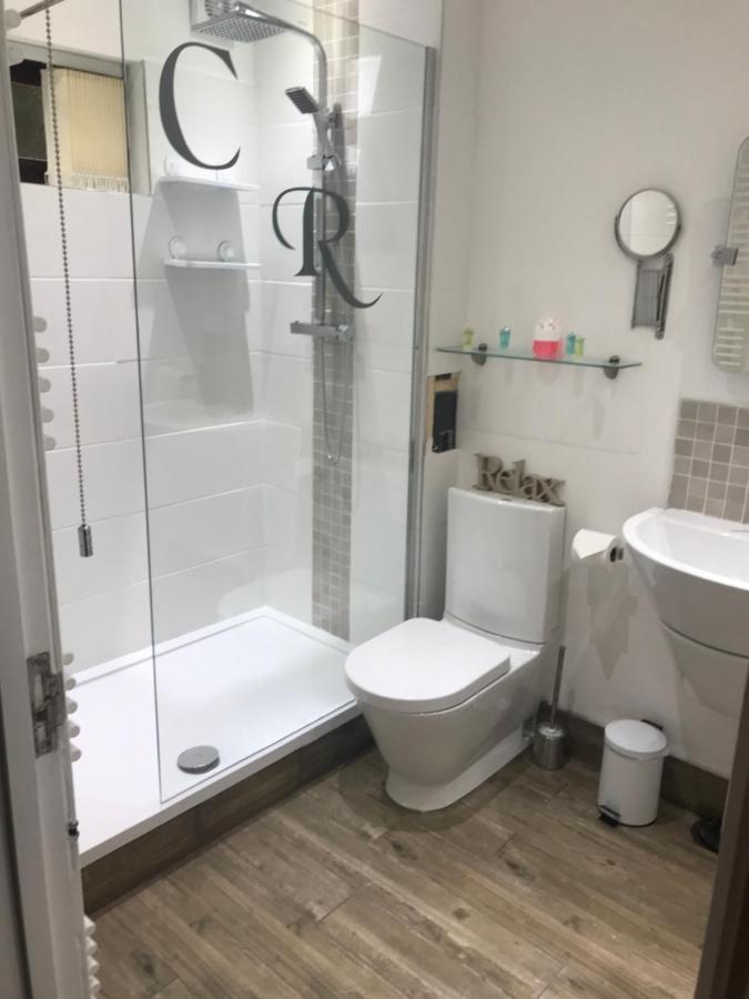 Cheddleton Hot Tub Hide Away Near Alton Towers Staffordshire酒店 外观 照片